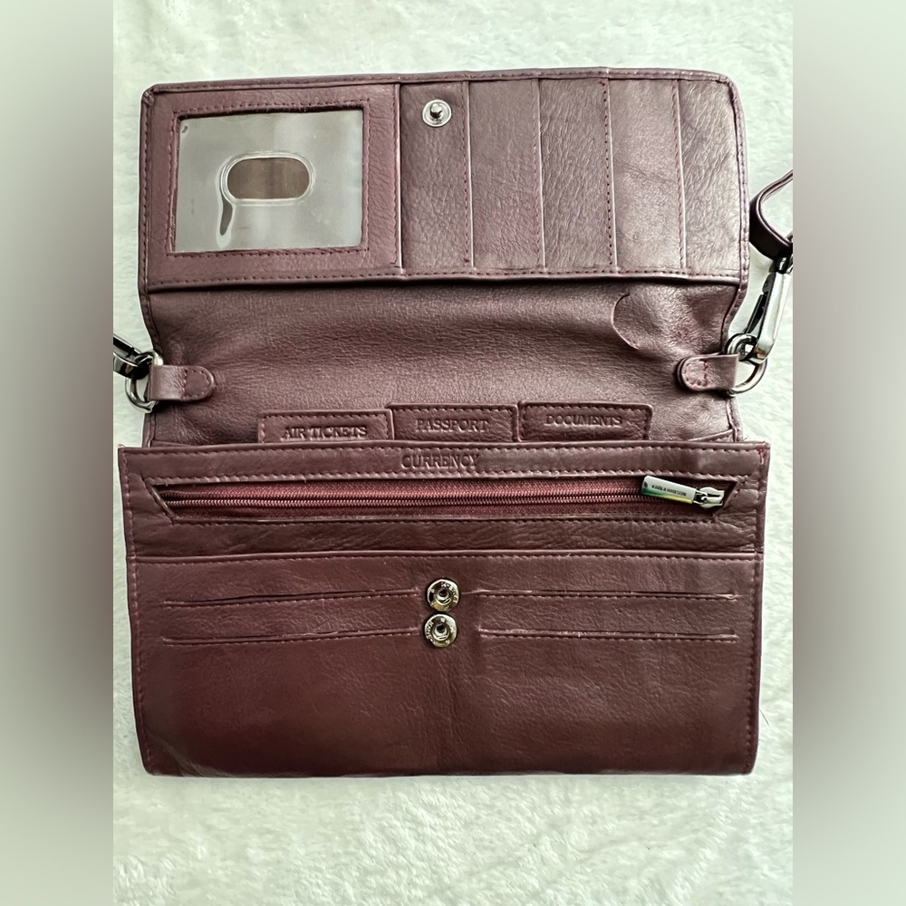 Karla Hanson Burgundy Leather Crossbody Adjustable Strap Travel Crossbody Bag - Picture 9 of 11